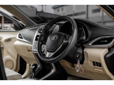 TOYOTA Yaris Ative 1.2 E 2017 A/T (สีดำ) รูปที่ 10