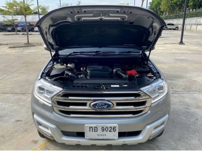 2016 Ford Everest 3.2 Titanium 4WD Top Sunroof สีเทา รูปที่ 10