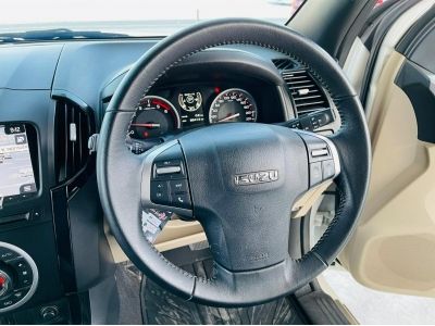 2019 ISUZU D-Max 3.0 Stealth Hi-Lander Doublecab 2WD เกียร์ออโต้ AT เครดิตดีฟรีดาวน์ รูปที่ 10