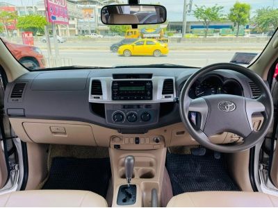 TOYOTA VIGO 2.5E Prerunner AUTO รถปี 13 จด 14 รูปที่ 10