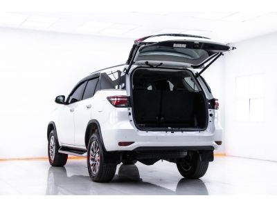 2020 TOYOTA FORTUNER 2.4 V MNC  ผ่อน 10,526 บาท 12 เดือนแรก รูปที่ 10