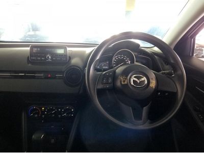 มาสด้า Mazda 2 1.3 Skyactiv Standard  ปี 15 AT (รถมือสอง สภาพดี ราคาถูก ไมล์แท้) รูปที่ 10