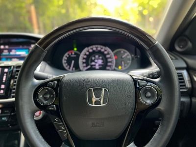 2017 HONDA ACCORD 2.0 EL รูปที่ 10