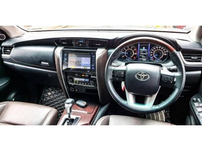 2018 TOYOTA FORTUNER 2.4V  ลูกค้าเครดิตดี เริ่มต้น 2.xx รูปที่ 10