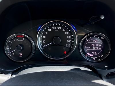 Honda City 1.5 V plus A/T ปี 2017 รูปที่ 10
