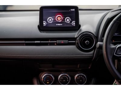 MAZDA 2 SkyActiv 1.3 High Connect A/T ปี 2018 รูปที่ 10