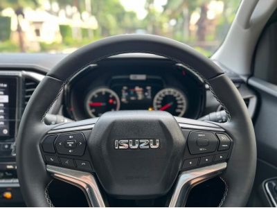 2022 ISUZU DMAX 1.9 Hi-Lander Cab4 ZP AT รูปที่ 10