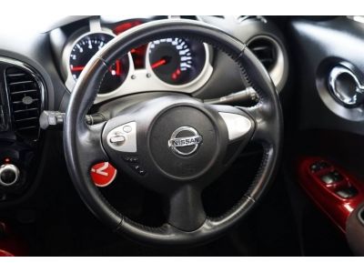 2015 NISSAN JUKE 1.6 V A/T สีขาว รูปที่ 10