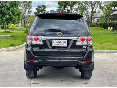 2015 TOYOTA FORTUNER 2.5 V รูปที่ 10