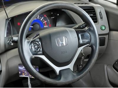 2013 honda civic 1.8 S  a/t สีเทา รูปที่ 10