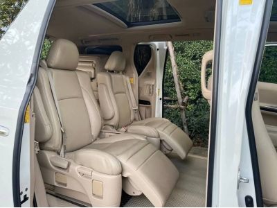 TOYOTA ALPHARD, 2.4 MNC ปี2012 สีขาวมุก รูปที่ 10