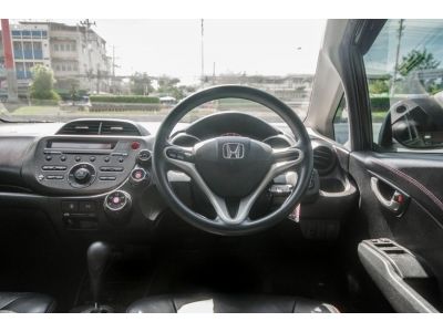 Honda Jazz 1.5 SV ปี 2013 รูปที่ 10