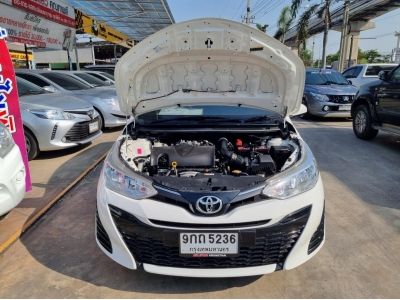 TOYOTA YARIS 1.2 J CC. ปี 2020 สี ขาว เกียร์ Auto รูปที่ 10