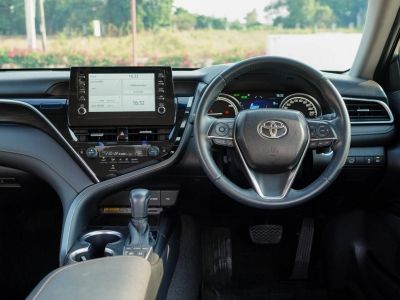 2021 TOYOTA CAMRY 2.5 HYBRID PREMIUM   ⭐ ฟรีดาวน์ ⭐ รูปที่ 10