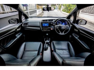 HONDA JAZZ 1.5RS (TOP) ปี 2017 รูปที่ 10