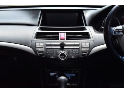 2011 HONDA ACCORD 2.0 EL NAVI รูปที่ 10