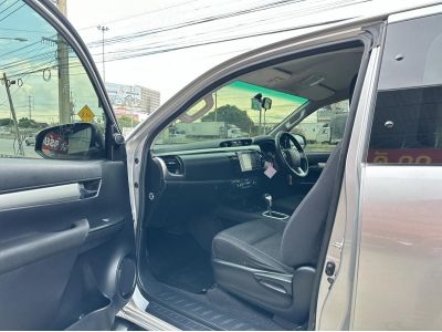 2018ToyotaHiluxRevoSmartCab2400GntryPreunnarPickupAuto รูปที่ 10