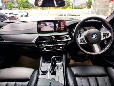 2021 BMW 520d 2.0 M Sport รถเก๋ง 4 ประตู Phytonic Blue สวยสุด รูปที่ 10