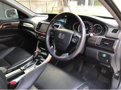 HONDA ACCORD 2.0 EL A/T ปี 2016 รูปที่ 10