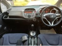 Honda Jazz 1.5V MCAuto ปี 2012 รูปที่ 10