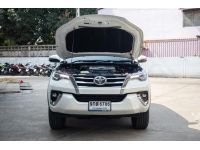 โตโยต้าชัวร์ ฟรีดาวน์ Fortuner 2.4 V A/T ปี 19 รูปที่ 10