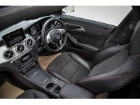 Mercedes Benz CLA250 AMG Sport AT 2015 รถสวยดูแลอย่างดี รูปที่ 10