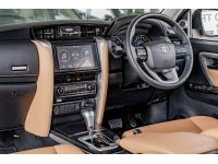 TOYOTA FORTUNER 2.8V 4WD ปี 2018 ไมล์ 92,7xx Km รูปที่ 10