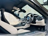 2017 BMW i8 Pure impulse 1.5 HYBRID โฉม i12 ไมล์2หมื่น เหมือนได้รถป้ายแดงเลยครับ รูปที่ 10