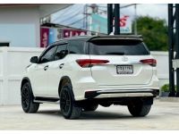 TOYOTA FORTUNER 2.4 V 2WD ปี 2020 รูปที่ 10