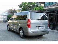 Hyundai H1 2.5 Deluxe (A2) ออโต้ ดีเซล สีเทา ปี2012 รูปที่ 10