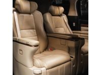 2015 TOYOTA ALPHARD HYBRID Executive Lounge 170,000 km. รูปที่ 10