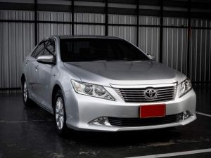 Toyota Camry 2.0G ปี2015 MNC