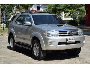 Toyota Fortuner 3.0 (ปี 2010) V SUV AT