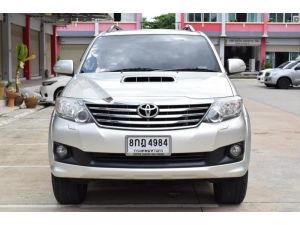 Toyota Fortuner 3.0 (ปี 2013) V SUV AT รูปที่ 0