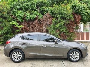 Mazda 3 2.0 E Sports Hatchback AT ปี 2015