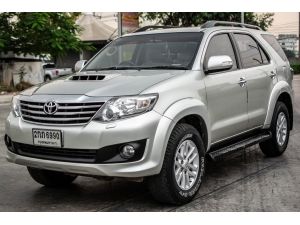 III Hello III ที่สุดของรุ่น FORTUNER 3.0 V 4WD สวย แรง มีเสน่ห์เหลือเกิน แรร์ไอเทมที่หลายคนอยากได้ รออะไร ทักมาดิครับ ผมจัดให้เลย รูปที่ 0