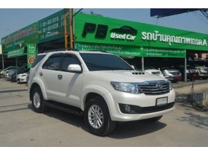 TOYOTA FORTUNER 3.0 V AUTO 4x2 2014 ดีเซลชายรถบ้านฟรีดาวน์สวยกริบผู้หญิงใช้คนเดียว