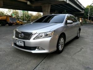 Toyota Camry 2.0G