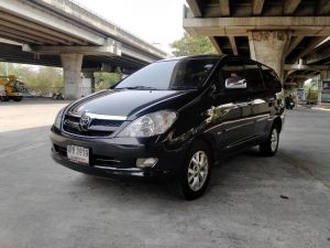 Toyota Innova 2.0 V