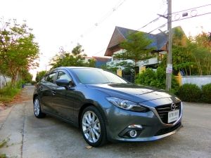 mazda 3 รุ่น 2.0 s sport มือเดียววิ่ง 20,000 กิโล เข้าศูนย์เช็คได้เลยมีประวัติ รูปที่ 0