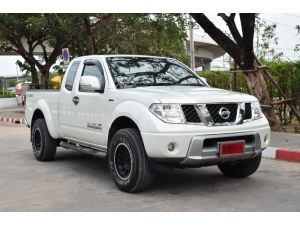 Nissan Frontier Navara 2.5 ( ปี 2012 ) KING CAB Calibre  NISSAN NAVARA แค๊บ 2.5 คาริเบอร์ ยกสูงจาศูนย์ รุ่นใหม่ เปิดแค๊บได้ การันตีสภาพ SE Pickup MT