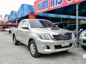 TOYOTA HILUX VIGO SMART CAB 2.5 J CHAMP ปี 2013 เกียร์ MT