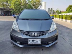 HONDA JAZZ 1.5 SV 2011 AT รุ่นท้อป