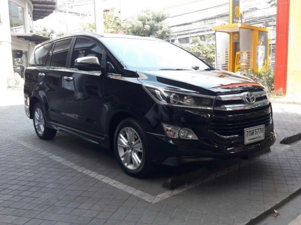 โตโยต้าชัวร์ Toyota Innova 2.8V SUV AT 2018