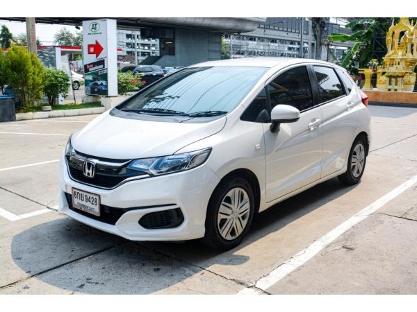 Honda Jazz 1.5 S (MNC) ปี2017 เกียร์ AT ราคา 459,000-. รูปที่ 0