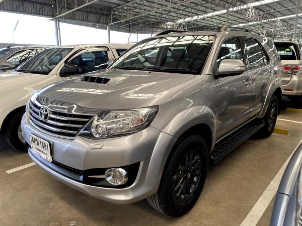 FORTUNER 3.0 V 4WD รูปที่ 0