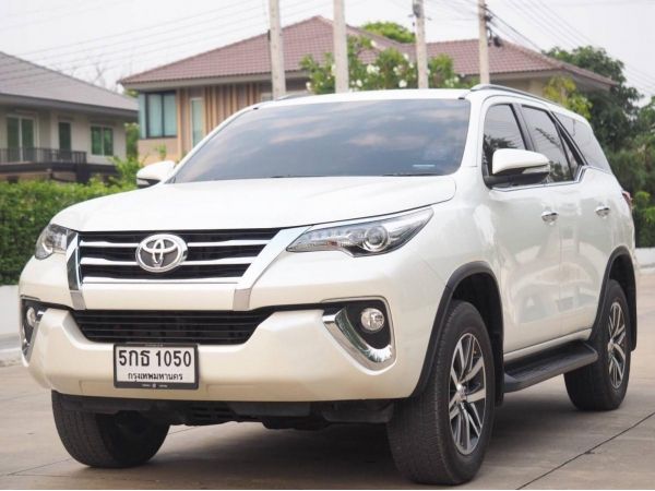 FORTUNER 2.4 V ปี 2016 รูปที่ 0