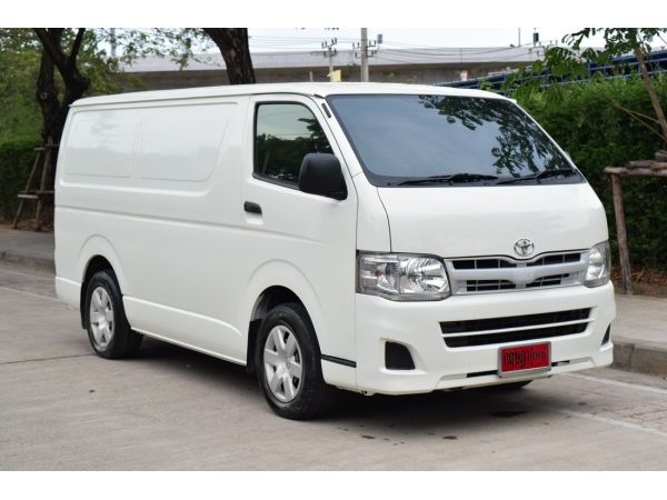 Toyota Hiace 2.5 ตัวเตี้ย (ปี 2011) D4D Van MT