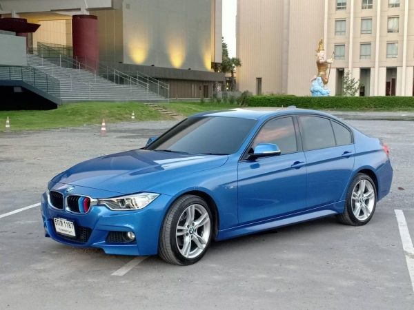 ขาย BMW  320 i M Sport ปี 2015