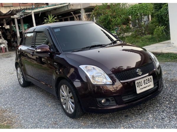 2010 Suzuki Swift 1.5GL เลขไมล์ 102,xxx เช็คระยะ 1 แสนแล้ว กุญแจ keyless รูปที่ 0